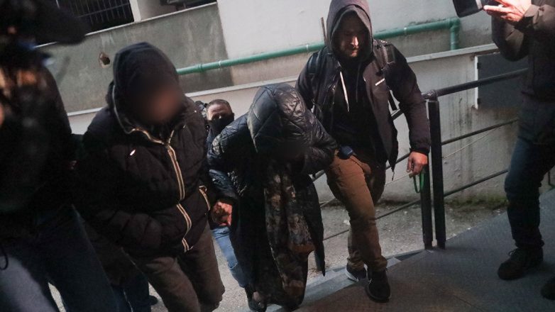 Σκάνδαλο ΟΠΕΚΕΠΕ: Ελεύθερες με υψηλές εγγυήσεις η σύζυγος και η αδελφή του Μύρωνα Χιλετζάκη Σκάνδαλο ΟΠΕΚΕΠΕ: Ελεύθερες με υψηλές εγγυήσεις η σύζυγος και η αδελφή του Μύρωνα Χιλετζάκη