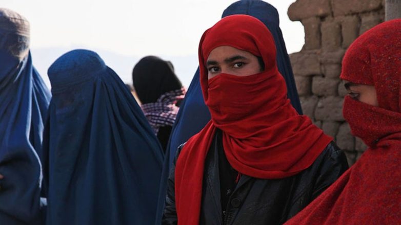 Η Δανία θέλει να απαγορεύσει τη χρήση μπούρκας στα σχολεία και τα πανεπιστήμια