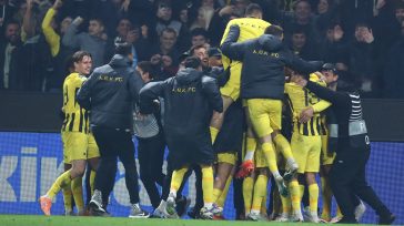 ΑΕΚ-Κραϊόβα 3-2: Με μυθική ανατροπή στους «16» του Conference