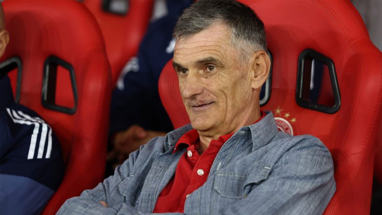 Μεντιλίμπαρ: «Θα ζητούσα απ’ τον … Άγιο Βασίλη, να συνεχίσουμε όπως είμαστε» Μεντιλίμπαρ: «Θα ζητούσα απ’ τον … Άγιο Βασίλη, να συνεχίσουμε όπως είμαστε»