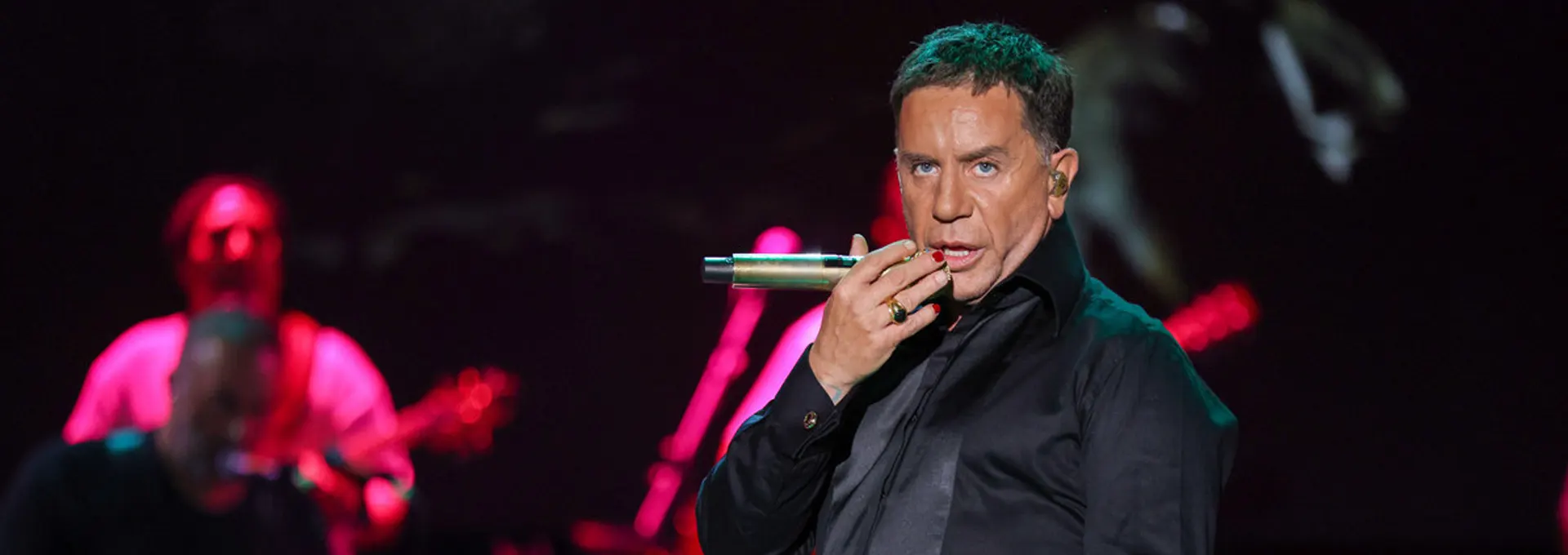 Αντεπίθεση Μαζωνάκη για τις εις βάρος του καταγγελίες περί βιασμού και σεξουαλικής παρενόχλησης