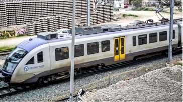 Ασπρόπυργος: Καθυστερήσεις στον Προαστιακό λόγω φωτιάς