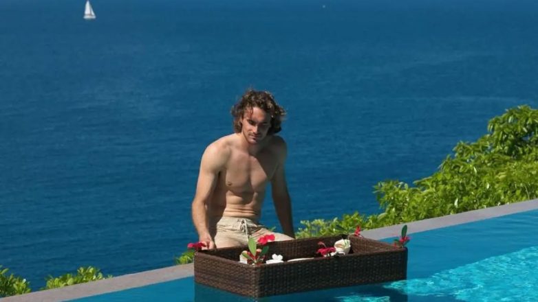 «Λες και δεν ήξερα…»: Ο Στέφανος Τσιτσιπάς απαντά με γρίφους για τα 210 χλμ./ώρα από τον Ινδικό «Λες και δεν ήξερα…»: Ο Στέφανος Τσιτσιπάς απαντά με γρίφους για τα 210 χλμ./ώρα από τον Ινδικό