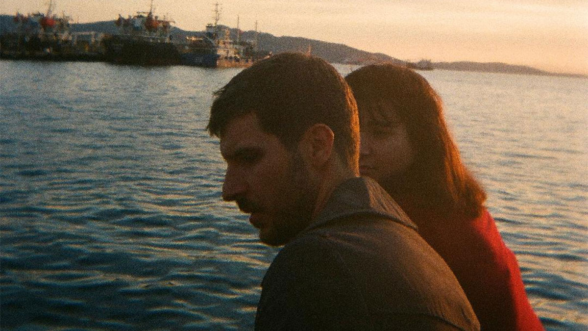 Κόκκινο ρομάντζο (To παγκάκι) του Alexander Gelman στο θέατρο Φούρνος