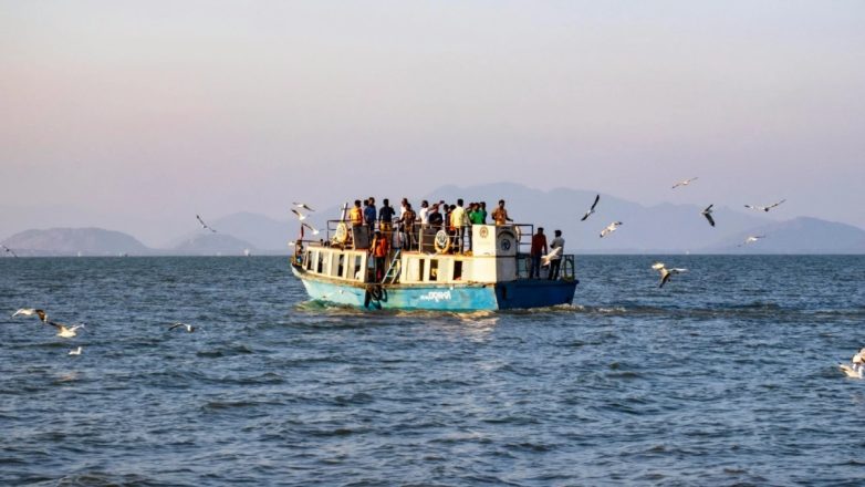 Συναγερμός για πλοίο με 545 μετανάστες στη Γαύδο