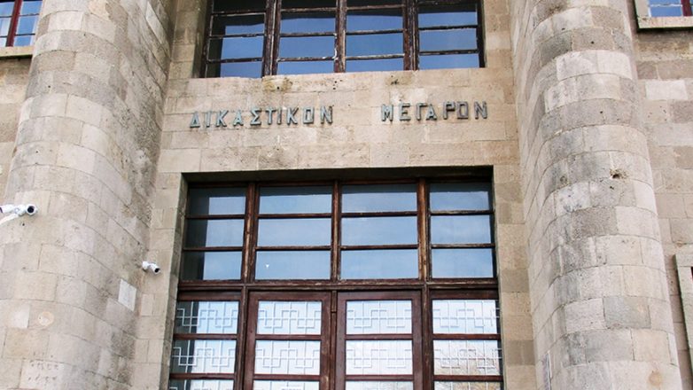 Σχολική εκδρομή στη Ρόδο κατέληξε σε τραυματισμούς και συλλήψεις