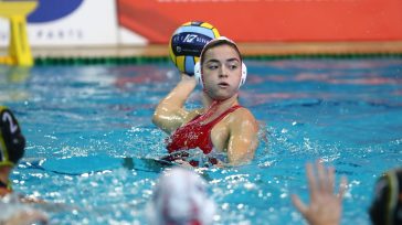 Πόλο γυναικών: Συνεχίζει ακάθεκτος ο Ολυμπιακός, 15-7 τον Άλιμο