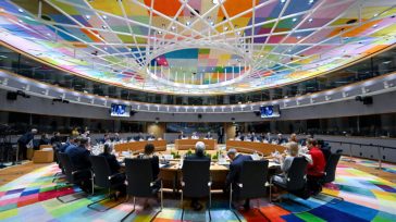 ΕΕ: Σε νέα βάση συνεχίζεται η συζήτηση των ηγετών για τη χρηματοδότηση της Ουκρανίας