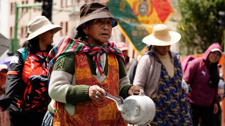 Βολιβία: Διαδηλώσεις κατά της κατάργησης των επιδοτήσεων των τιμών στα καύσιμα