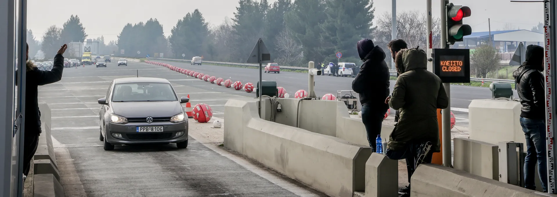 Τεντώνει το σχοινί το Μαξίμου
