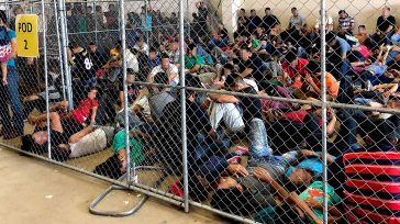 ΗΠΑ: Ρεκόρ θανάτων σε κέντρα κράτησης μεταναστών της ICE – Άλλα 4 άτομα πέθαναν αυτή την εβδομάδα