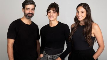 «Η πιο υπέροχη χειρότερη του κόσμου»: Το νέο έργο της Φωτεινής Αθερίδου στο Θέατρο Ιλίσια-Βολανάκης