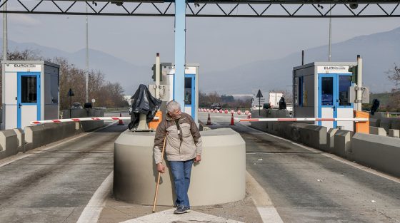 Αποχώρησαν οι αγρότες από τα διόδια Τραγάνας