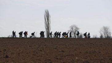 Τρεις Αφγανοί μετανάστες πέθαναν από το κρύο προσπαθώντας να φθάσουν στο Ιράν