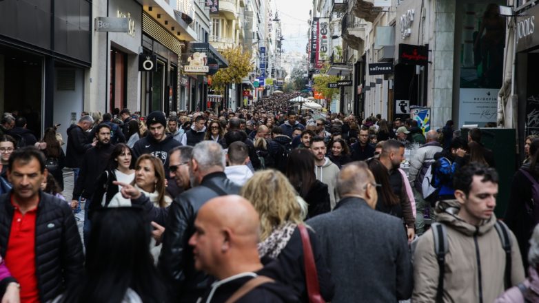 Εορταστικό ωράριο: Πώς θα λειτουργήσουν τα εμπορικά καταστήματα