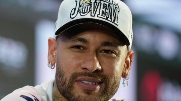 Χειρουργήθηκε ο Νεϊμάρ