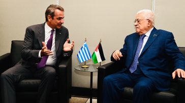 Συνάντηση Μητσοτάκη – Αμπάς στη Ραμάλα