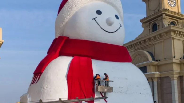 Κίνα: Ο μεγαλύτερος χιονάνθρωπος ύψους 19 μέτρων