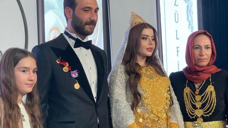 «Λύγισε» η νύφη από το χρυσάφι που της κρέμασαν