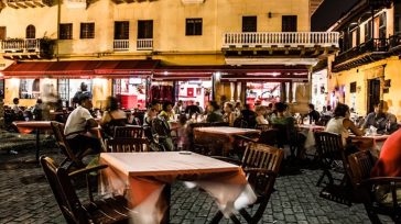 Γερμανία: Γιατί αντιδρούν οι εργαζόμενοι στην εστίαση στη μείωση του ΦΠΑ