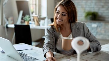 Η καλύτερη εκδοχή του εαυτού σου δεν είναι τέλεια – είναι αληθινή