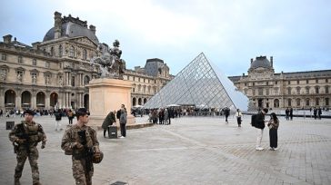 Νέα στοιχεία για τη ληστεία στο Λούβρο – Η λεία εκτιμάται στα 88 εκατομμύρια ευρώ