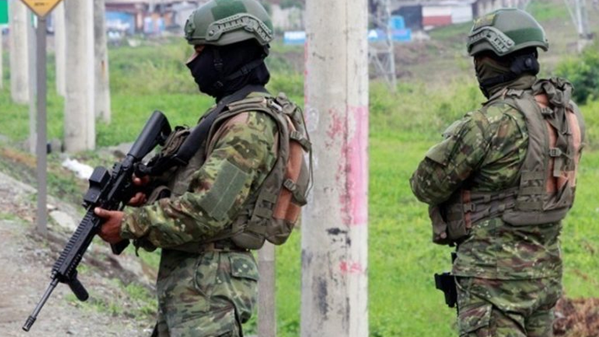 Ισημερινός: Σε πολυετή κάθειρξη καταδικάστηκαν 11 στρατιώτες για τη βίαιη εξαφάνιση 4 αγοριών