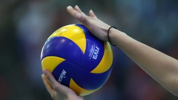 Έδειραν 13χρονο σε αγώνα βόλεϊ γιατί τους ενοχλούσε το τύμπανο