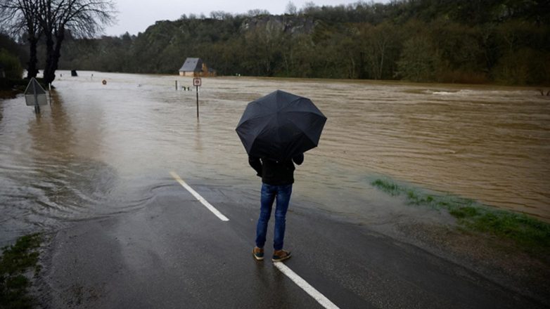 Γαλλία: Καταστροφικές πλημμύρες στα νότια της χώρας