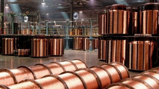 Ράλι για τον χαλκό: Ξεπέρασε για πρώτη φορά τα 12.000 δολλάρια ανά τόνο