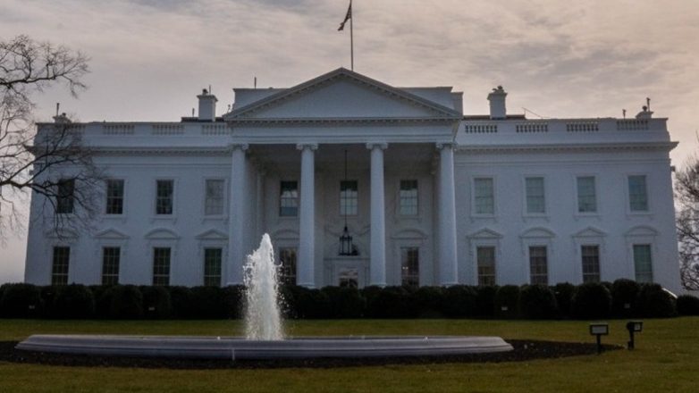 ΗΠΑ: Υπάρχουν ακόμη «στρατιωτικές επιλογές» αλλά ο Λευκός Οίκος εστιάζει κυρίως στον αποκλεισμό της Βενεζουέλας