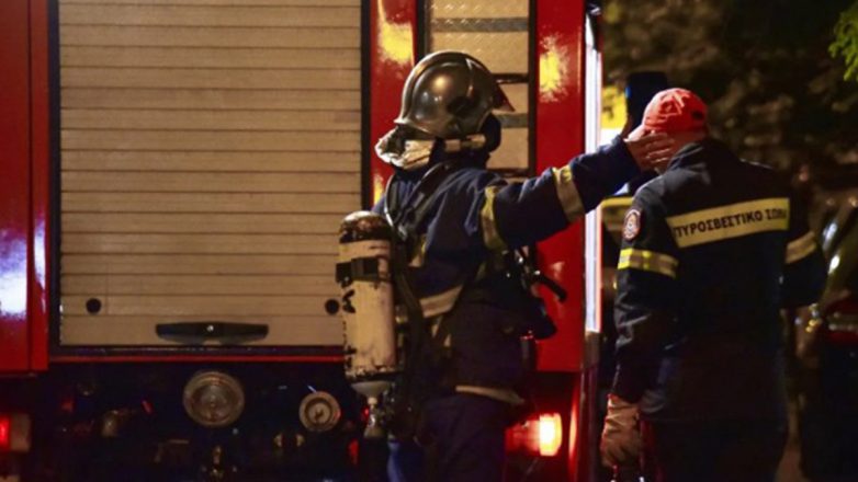 Φωτιά σε ταξί στο κέντρο της Αθήνας