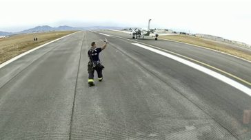 ΗΠΑ: Αεροσκάφος προσγειώθηκε μόνο του μετά από έκτακτη ανάγκη – Ιστορική πρώτη χωρίς ανθρώπινη παρέμβαση