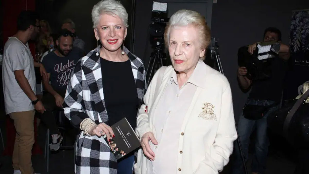 Πένθος για την Έλενα Ακρίτα: Πέθανε η μητέρα της που ήταν η πρώτη γυναίκα βουλευτής στην ιστορία του ΠΑΣΟΚ