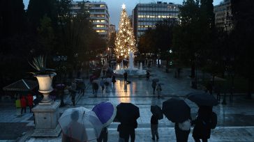 Καιρός: έντονες καταιγίδες στην Αττική