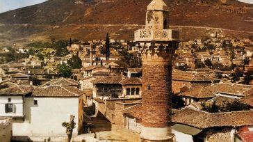  Παραμονές Χριστουγέννων στην Πέργαμο της Μικρασίας