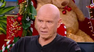 Τζώνη Καλημέρης: «Σπάει» τη σιωπή του για τον καρκίνο – «Πήγα στην Αμερική για να κάνω θεραπείες και ακτινοβολίες»