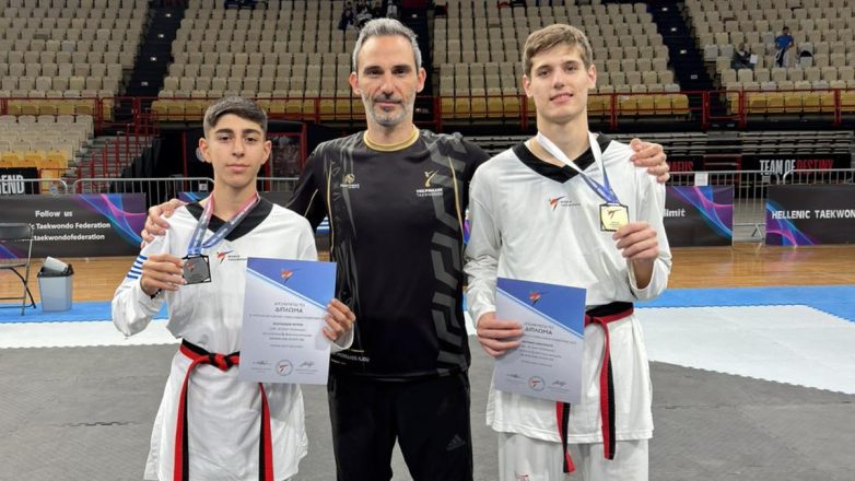 «Bροχή» τα μετάλλια και οι διακρίσεις για τον Υπέρμαχο – Τι δηλώνει στη «Zούγκλα» ο Χρήστος Γρίβας