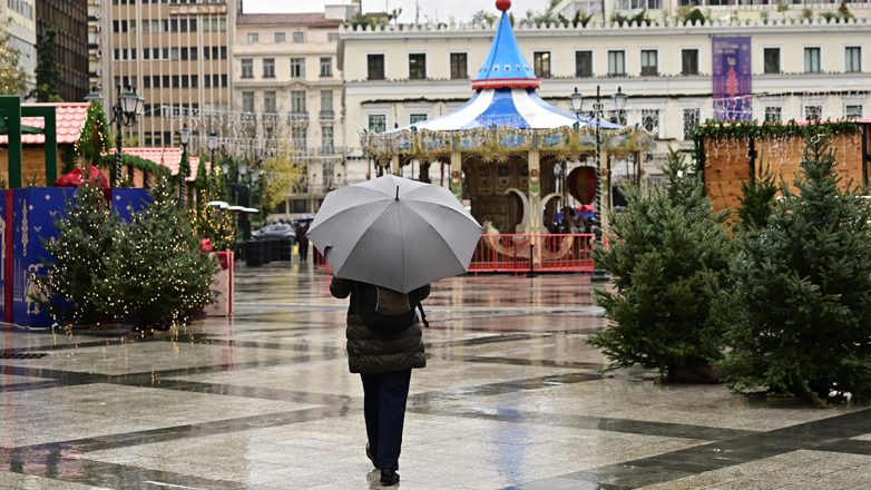 Βροχή 1,5 μήνα έπεσε σε λίγες ώρες στην Αττική
