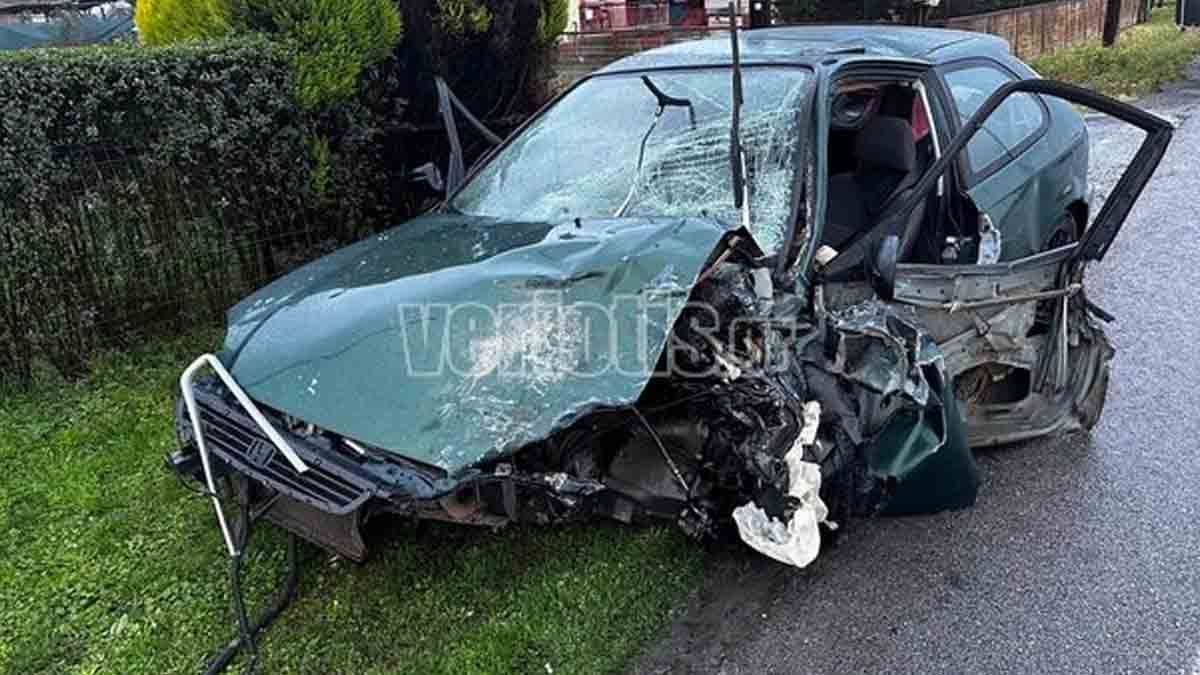 Ημαθία: Νεκρός 22χρονος σε τροχαίο ανήμερα Χριστουγέννων