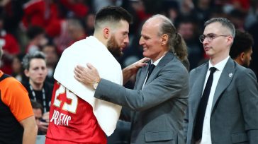 Ιβάνοβιτς: «Κορυφαία ομάδα με έμπειρους παίκτες ο Ολυμπιακός»