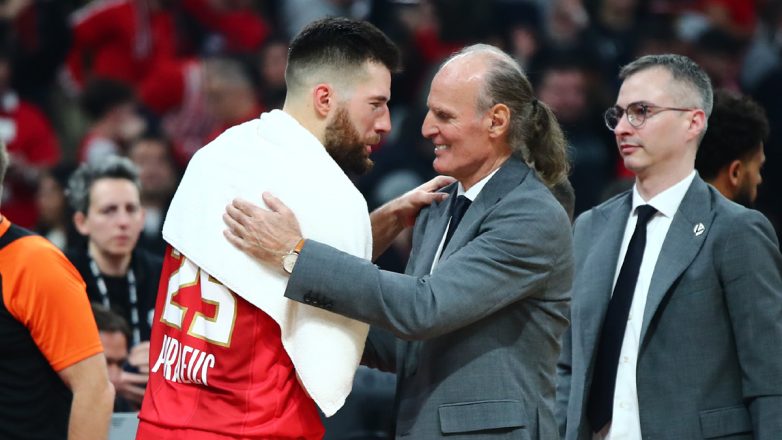 Ιβάνοβιτς: «Κορυφαία ομάδα με έμπειρους παίκτες ο Ολυμπιακός»