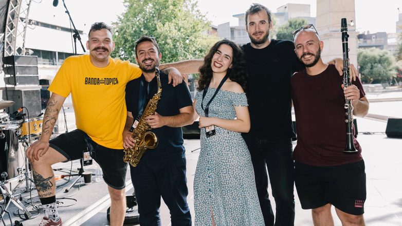 Δήμος Φλώρινας: «Είμαστε Έλληνες όχι Σλάβοι» – Αντιδράσεις για τη συναυλία των Banda Entopica