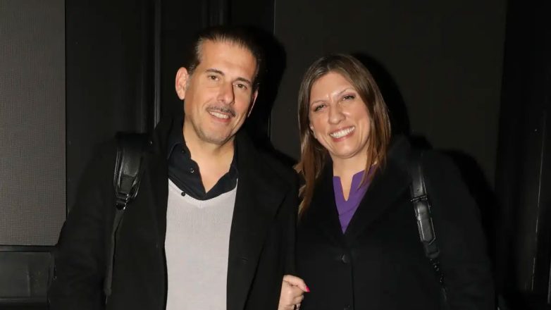 Ζωή Κωνσταντοπούλου – Διαμαντής Καραναστάσης: Χριστούγεννα στο σπίτι τους με τα παιδιά του ηθοποιού