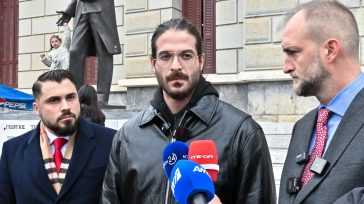 Ελεύθερος ο Μουγκοπέτρος μετά τη μήνυση της συζύγου του