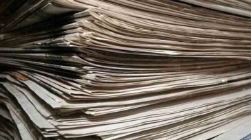 Τα πρωτοσέλιδα και τα οπισθόφυλλα των κυριακάτικων εφημερίδων