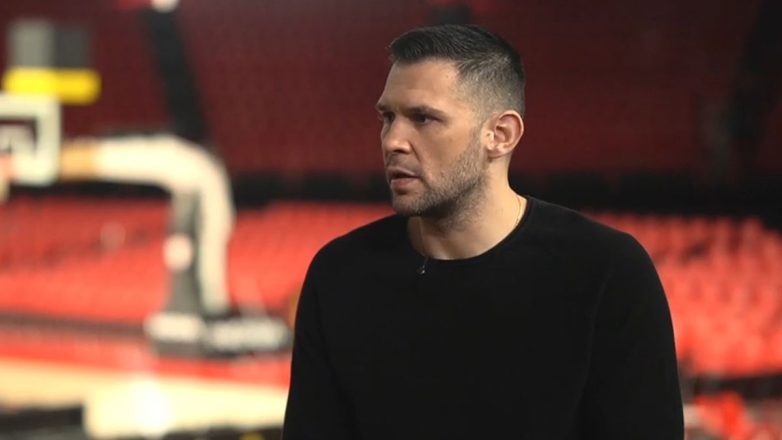 Κώστας Παπανικολάου: «Τα παιδιά θέλουν την παρουσία σου» – Ο μπασκετμπολίστας μιλά για την πατρότητα