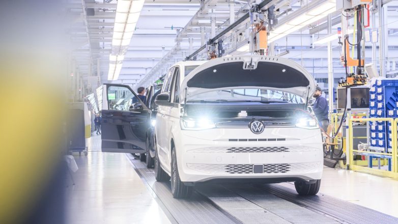 Βιωσιμότητα: Από τη στρατηγική στη βιομηχανική πράξη Βιωσιμότητα: Από τη στρατηγική στη βιομηχανική πράξη