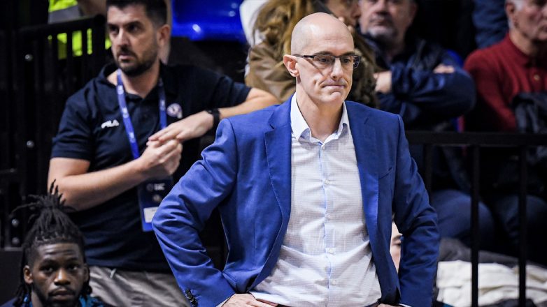 Κολοσσός: Ο Καράσκο αποχωρεί, ο Λυκογιάννης έρχεται