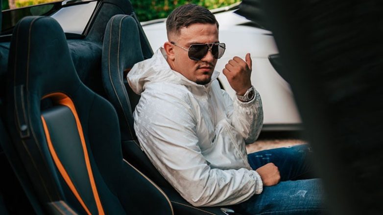 Στην Ευελπίδων ο IVAN GREKO και οι δύο φίλοι του